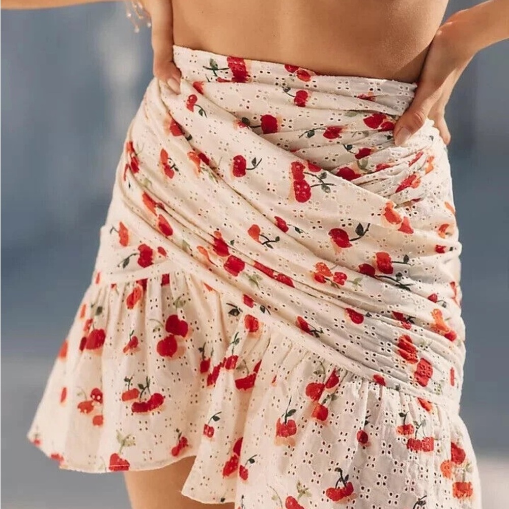 Summer cherry pattern Farm Rio wrap skirt. - Picture 2 of 3
